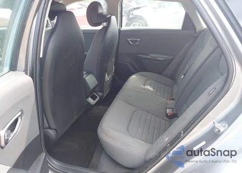 2025 Kia K4 Ex из США, поврежденный, VIN 3KPFU4DE8SE131327